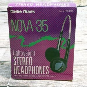 Radio Shack Lightweight Stereo Headphones Nova-35 Vintage Music New Old Stock
